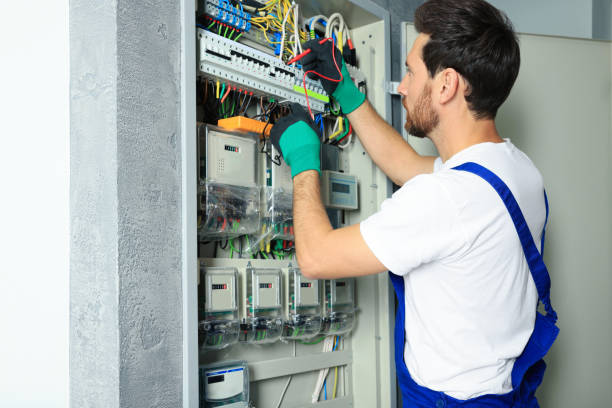Best Commercial Electrician Services  in Mount Cob, PA